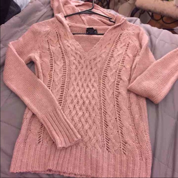 Soft pink. Wet seal knitted, hooded sweater