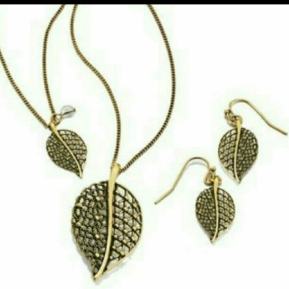 Leaf necklace bracelet earring set