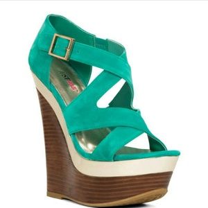 Sexy turquoise Wedges