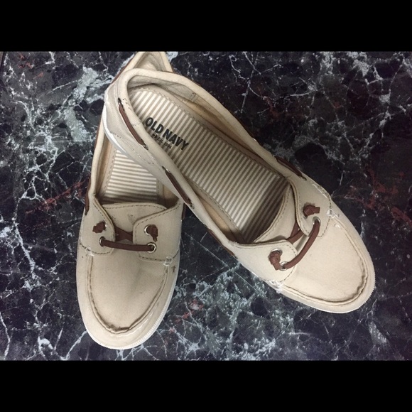 Adorable women's Boat Shoes!