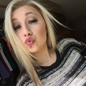 Meet your Posher, Breanna