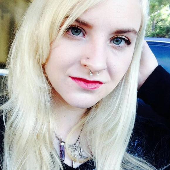 Meet your Posher, Staci - Picture 1 of 1