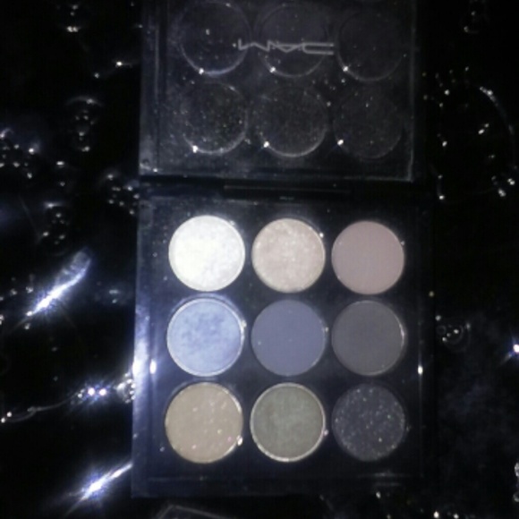 MAC EYE SHADOW !??