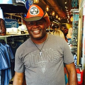 Meet your Posher, Ken