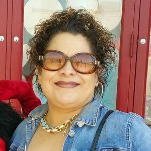 Meet your Posher, Yvonne