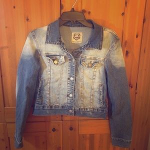 Super cute denim jacket
