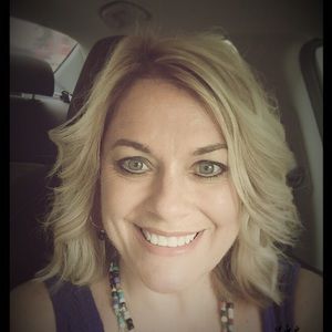 Meet your Posher, Karla