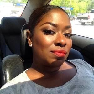 Meet your Posher, Sonia