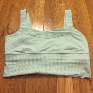 Lululemon bra