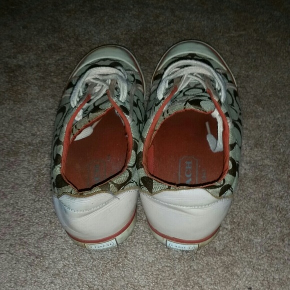 Authentic Coach Low-top Shoes - Picture 4 of 4