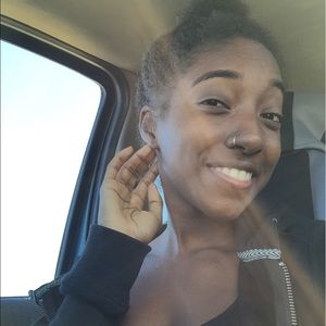 Meet your Posher, Khadijah