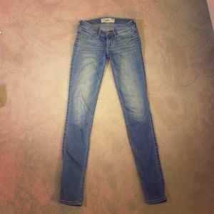 Light wash Hollister jeggings