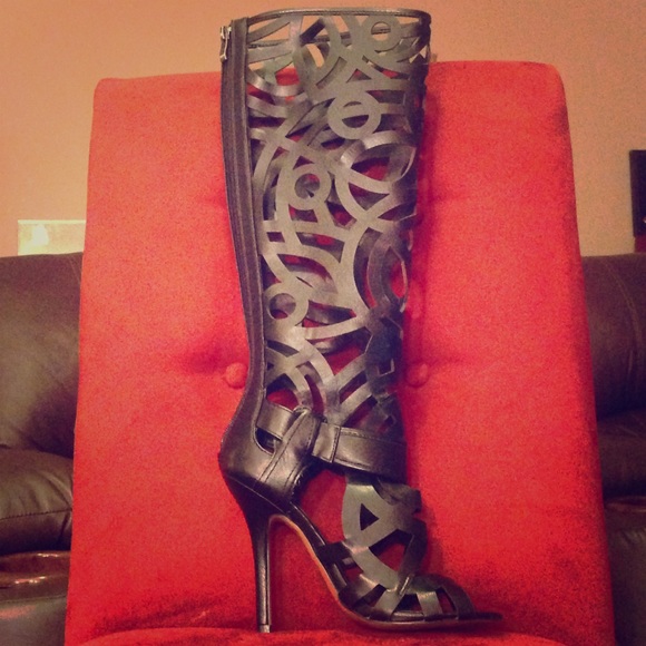 NEW Hot black tattoo leather boots Chelsea & Zoe