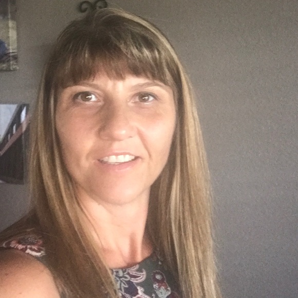 Meet your Posher, Melisa - Picture 3 of 5