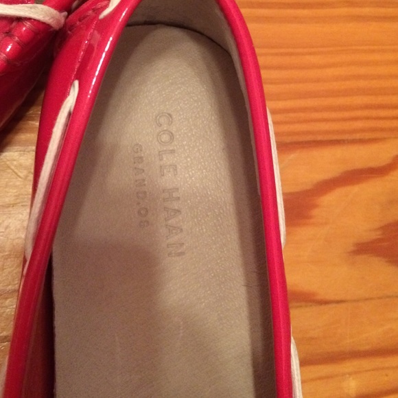 Shoes - Picture 3 of 3