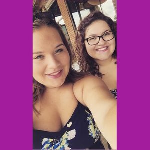 Meet your Posher, Carrie