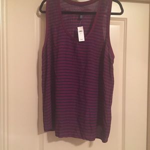 Navy and maroon tank