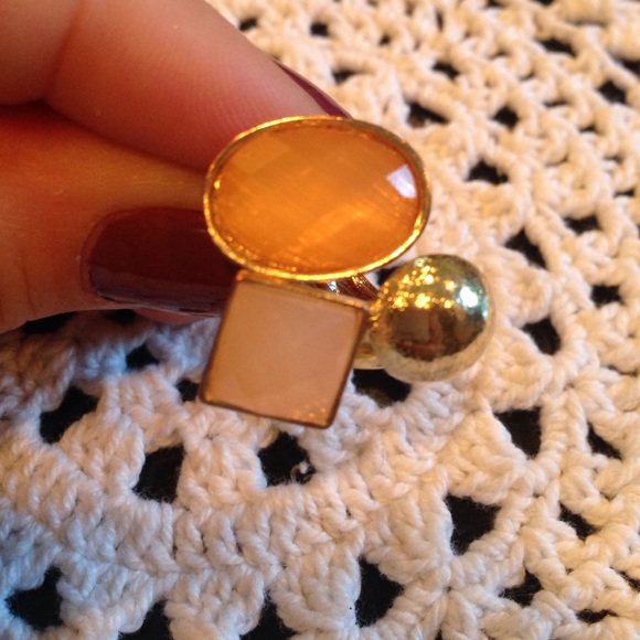Sorbet inspired gold ring - Picture 2 of 4