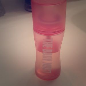 Body  by Victoria's Secret