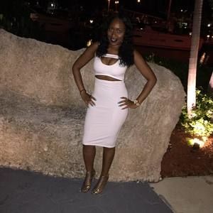 Meet your Posher, Candace