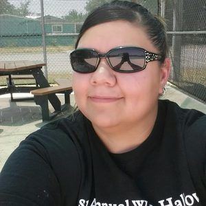 Meet your Posher, Edith