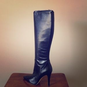 Via Spiga black leather boots.