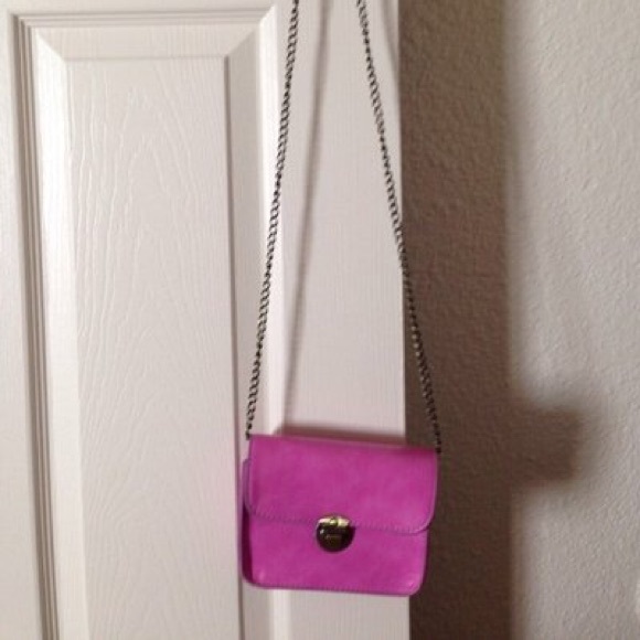 Purses - Picture 3 of 4