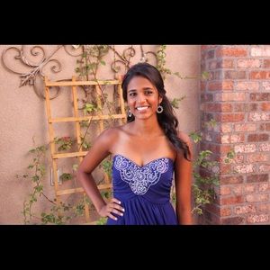 Meet your Posher, Anjali