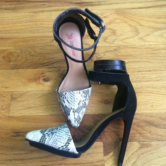 Gently loved pumps