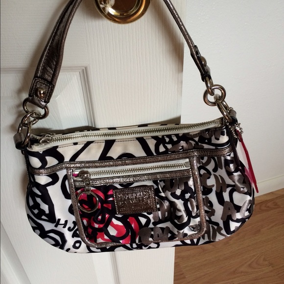 Small Poppy Coach Purse