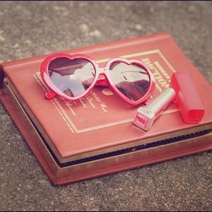 Kate Spade Dictionary Clutch! Get your nerd on!