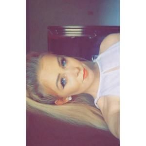 Meet your Posher, Katelynn