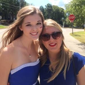 Meet your Posher, Mia