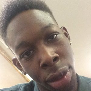 Meet your Posher, Dylon