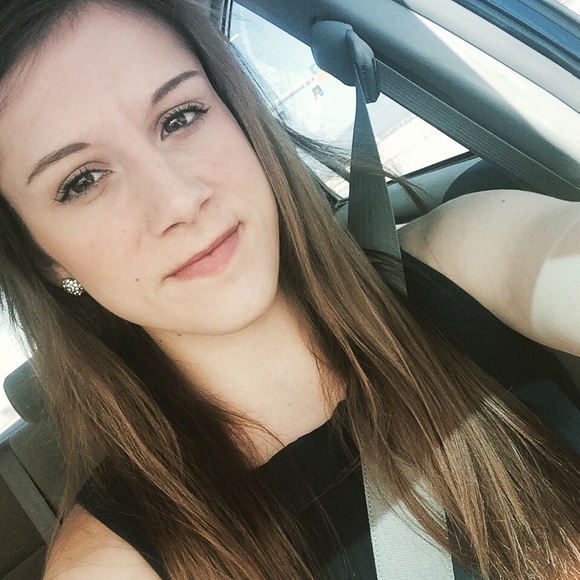 Meet your Posher, Haley