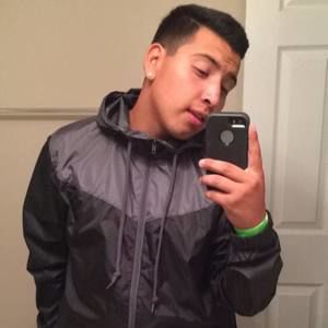 Meet your Posher, Travis