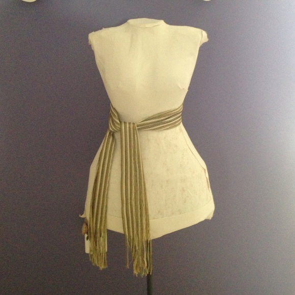 Scarf - Picture 3 of 4