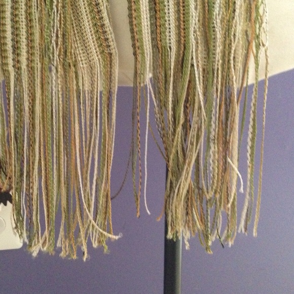 Scarf - Picture 4 of 4