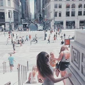 Meet your Posher, Catherine