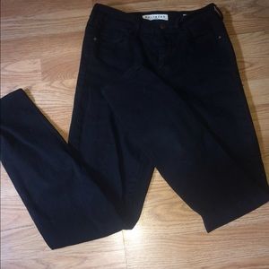 Bullhead High Rise Skinniest Ankle Jeans (Black)