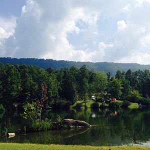 Meet your Posher, Brittney