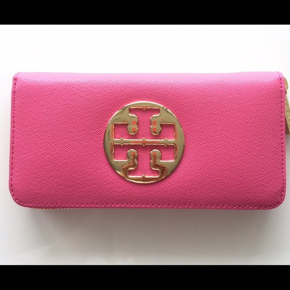 Tory Burch Handbags - New Authentic Tory Burch Zip Continental Wallet