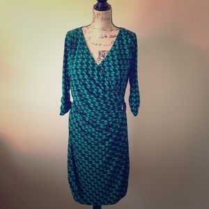 Geometric pattern closed front wrap dress