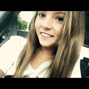 Meet your Posher, Christy