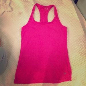 GapFit Razor Back Shirt