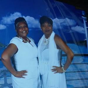 Meet your Posher, Casandra