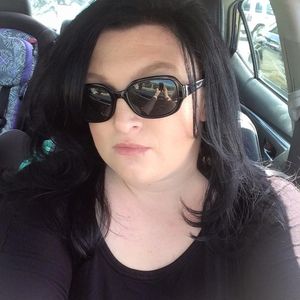 Meet your Posher, Kristen