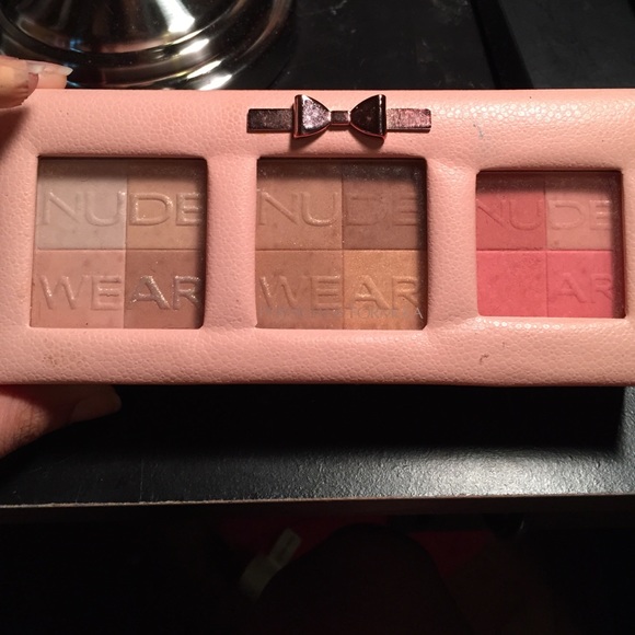 PHYSICIANS FORMULA BRONZER,BLUSH &HGHLIGHT PALETTE