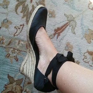 Nine West black wedges espadrilles
