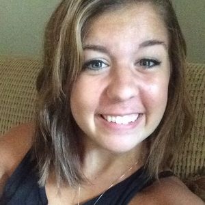 Meet your Posher, Briana